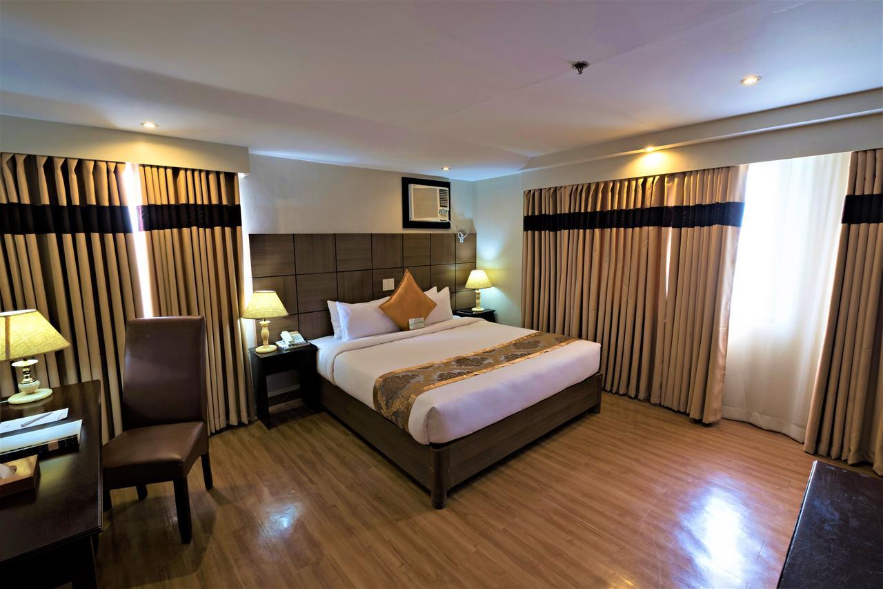 Pinnacle hotel y Suites Davao Exterior foto